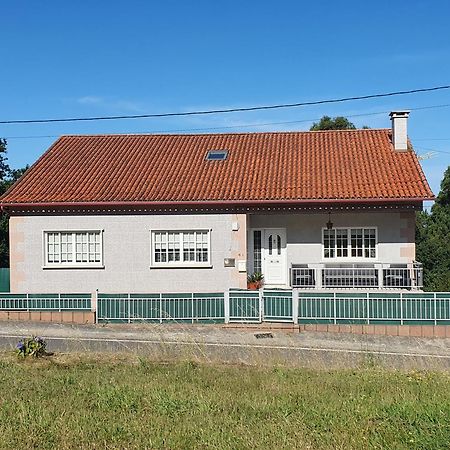 A Bouza Apartment Pontevedra Luaran gambar