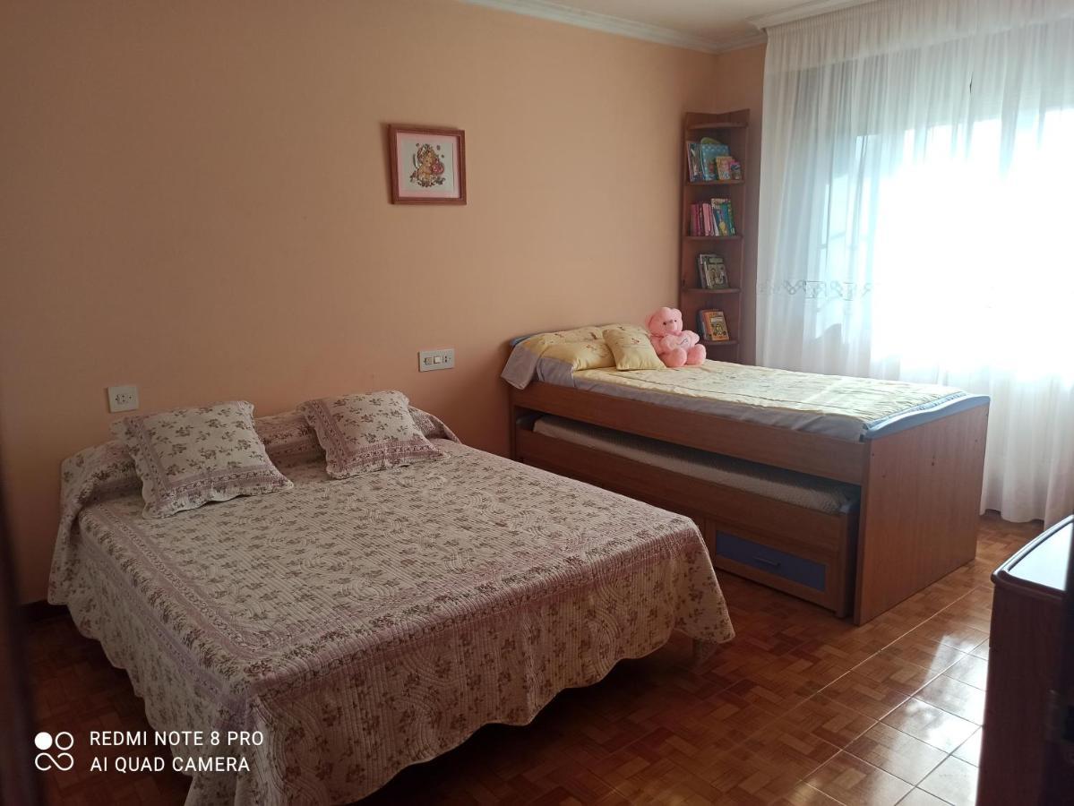 A Bouza Apartment Pontevedra Luaran gambar